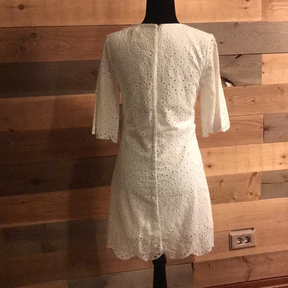 Bishop + Young Crochet Scalloped Edge Mini - Picture 5 of 8